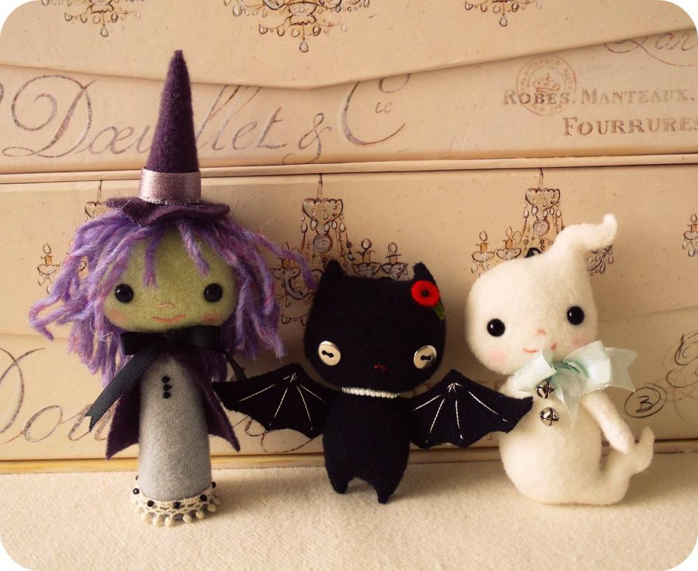 Halloweenie Ornament pdf Patterns